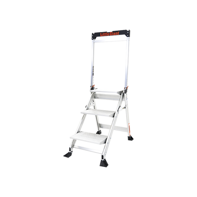 Imagen de Escalera de Tijera con Punto de Apoyo Anti-caídas de 0.67 m (Nivel de Pie), con Peldaños JUMBO, (SKU 11903).