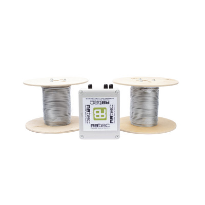 Imagen de Kit de Cable Sensor Perimetral Para Cercas Ciclonicas IRONCLAD/ 305 METROS / 2 ZONAS; 152 METROS POR ZONA / Sin Falsas Alarmas por Viento / TODO Incluido TARJETA LPU400/ Calibración por Software