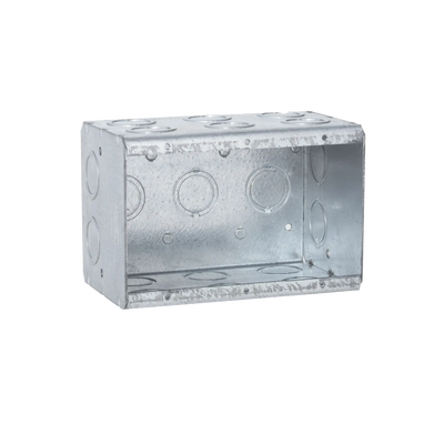 Imagen de Caja Multigang de 3 Gangs/ Profundidad de 3-1/2"/ 19 Entradas de 1/2" - 3/4".