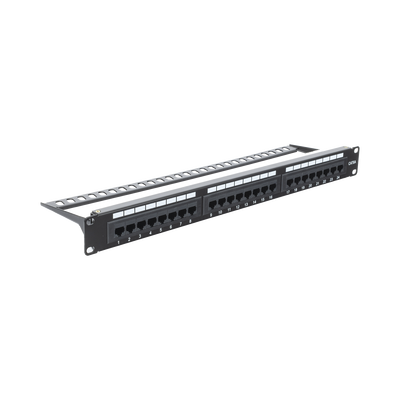 Imagen de Panel de parcheo de impacto (110) UTP de 24 puertos Cat6A, 19in, con barra para Organizar cables y espacio para Etiqueta