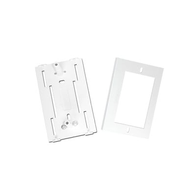 Imagen de Soporte y tapa universal color blanco de PVC auto extinguible, para canaleta TEK100 (5595-10001)