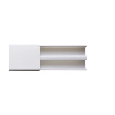 Imagen de Canaleta blanca dos vías, de PVC auto extinguible,  48 x 16 x tramo 2.5m (6101-01250)