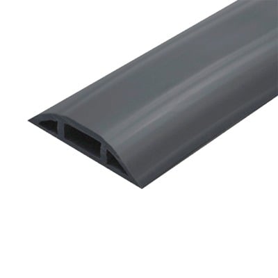 Imagen de Canaleta flexible negra de PVC auto extinguible, para instalaciones eléctricas en piso ó zóclo  (Rollo de 25mts.) (9300-05040)