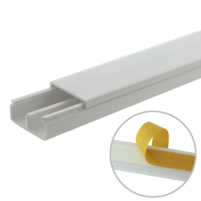 Imagen de Canaleta blanca de PVC auto extinguible, con división, 20 x 10 mm, tramo 6 pies, con cinta adhesiva (5101-21252)