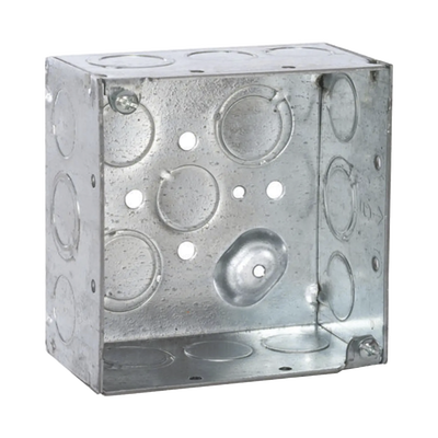Imagen de Caja Cuadrada Galvanizada  de 4" x 4", profundidad de 2 1/8". Cuenta con 10 KO de 1/2" y 6 TKO (1/2" - 3/4"))