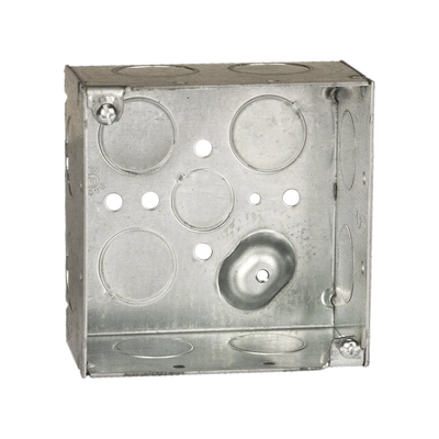 Imagen de Caja Cuadrada Galvanizada  de 4 x 4" / Profundidad 2 1/8 / 11 Entradas de 3/4" y 1 de 1/2".