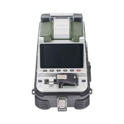 Imagen de Fusionadora de Fibra Óptica MultiModo y MonoModo / 6 motores / Alineación por Núcleo / OPM + VFL / Cleaver Eléctrico de un Solo Paso