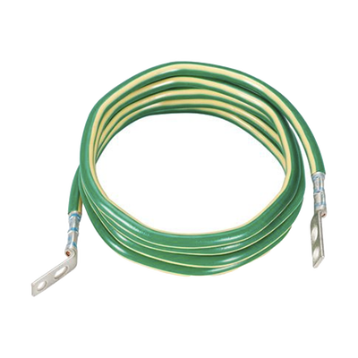Imagen de Jumper para Aterrizar Equipos, 6 AWG, con Terminal Doblada a 45 Grados, Para Conexión a Tierra y Terminal Recta Para Equipos, 3.6 m de Largo