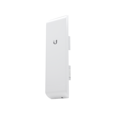 Imagen de NanoStation airMAX M5 CPE, hasta 150 Mbps, frecuencia 5 GHz (5170-5875 MHz) con antena integrada de 16 dBi