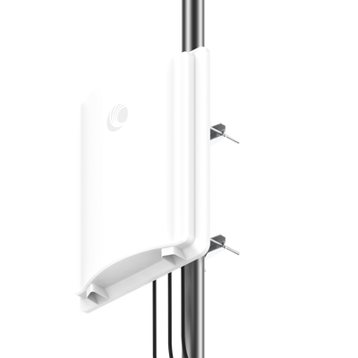 Imagen de Estación Base ePMP 4500 / Antena Integrada de 17 dBi / 90º de apertura / MU-MIMO / OFDMA 8x8 / Capacidad de Hasta 4 Gbps Agregados / 4910–6135 MHz (Wi-Fi 6) / Sincronización GPS / Hasta 120 Suscriptores / Protección IP67 /